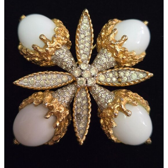 Rare Vintage Jomaz Maltese Cross Milk Glass & Rhinestone Goldtone Brooch - Picture 1 of 7